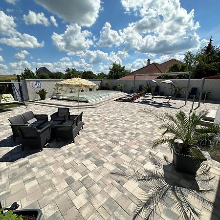 Siofok Apartman מראה חיצוני תמונה