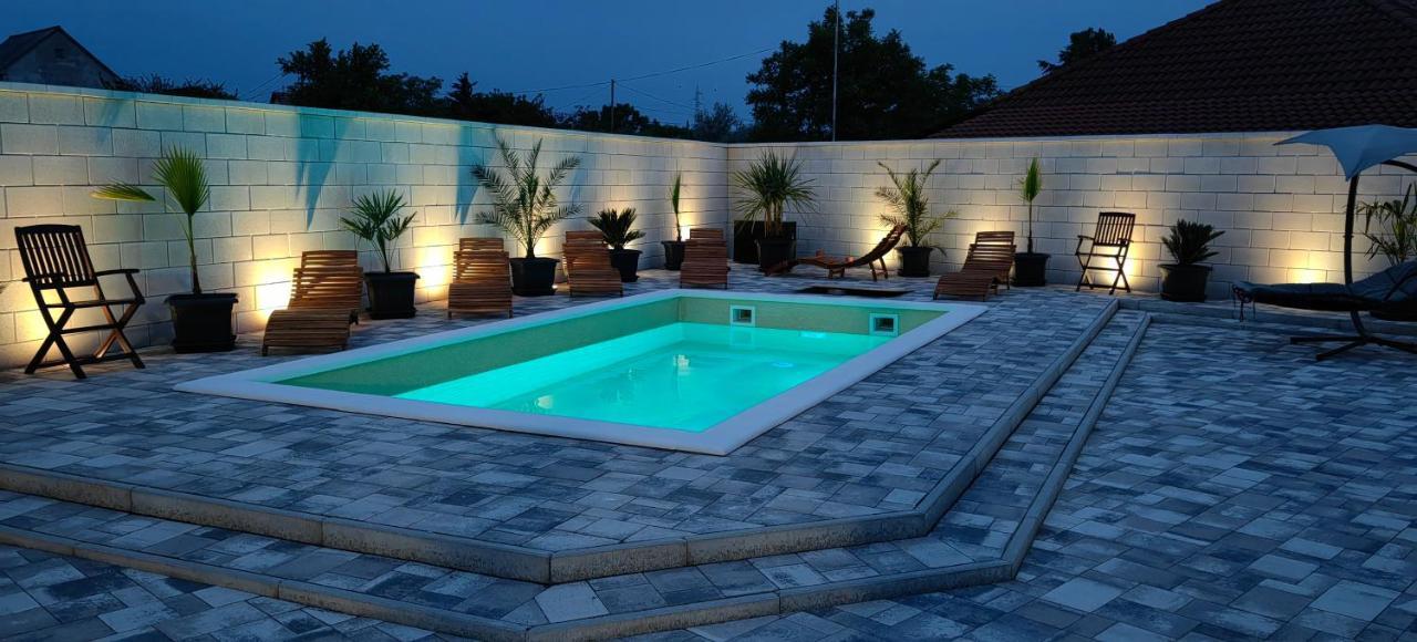 Siofok Apartman מראה חיצוני תמונה