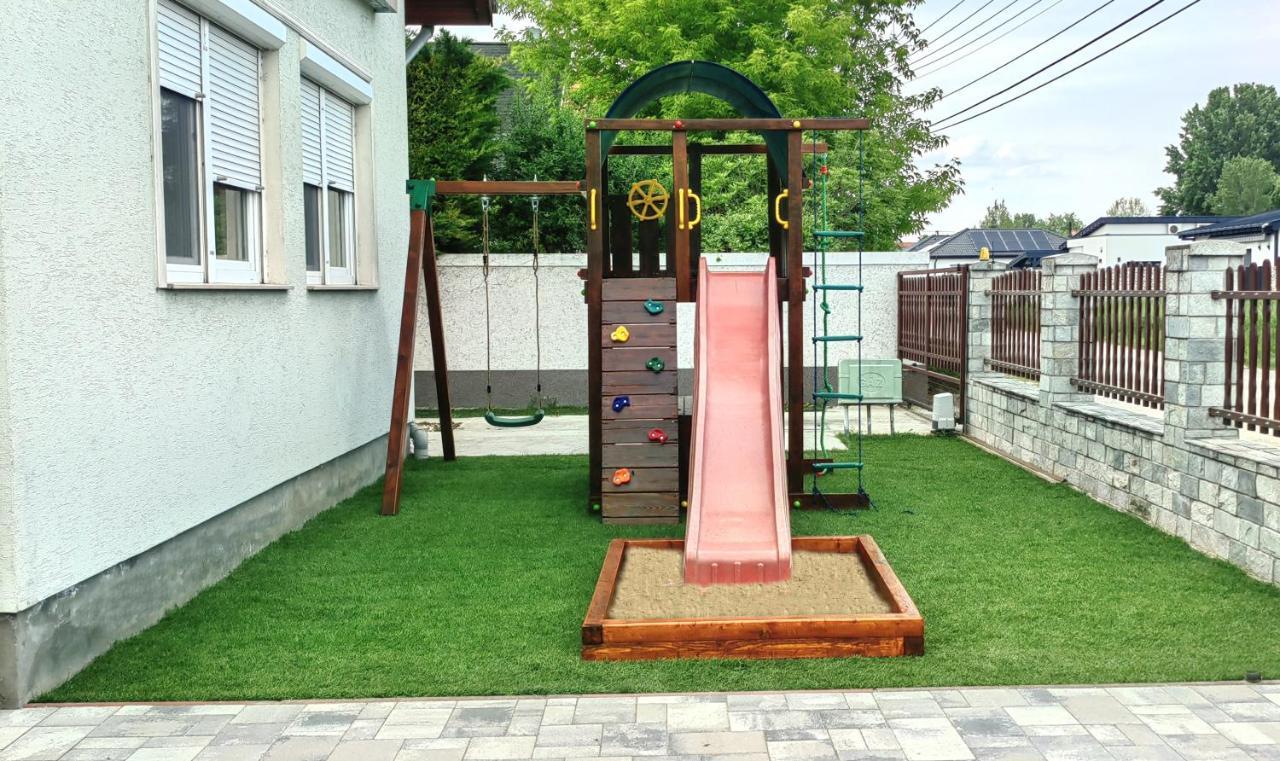 Siofok Apartman מראה חיצוני תמונה