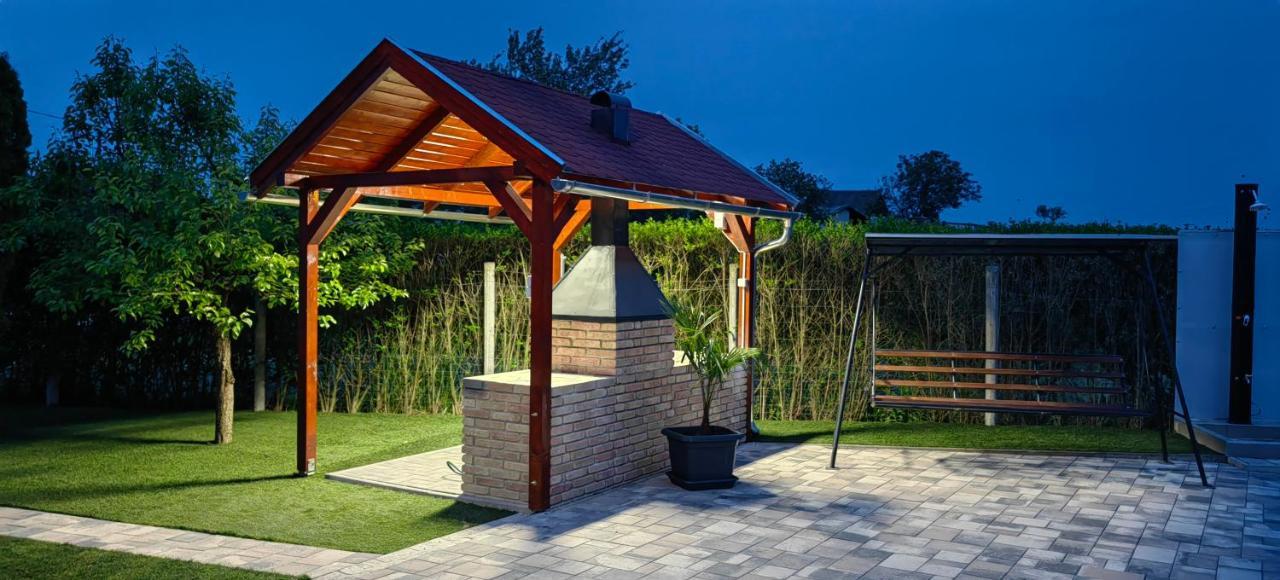 Siofok Apartman מראה חיצוני תמונה