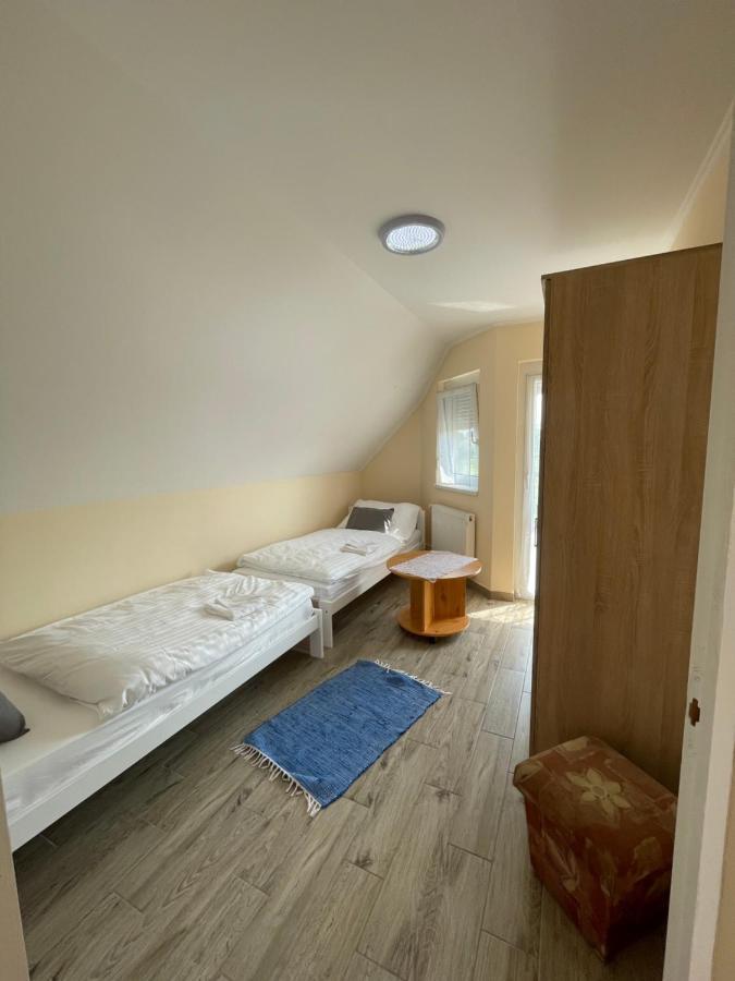 Siofok Apartman מראה חיצוני תמונה