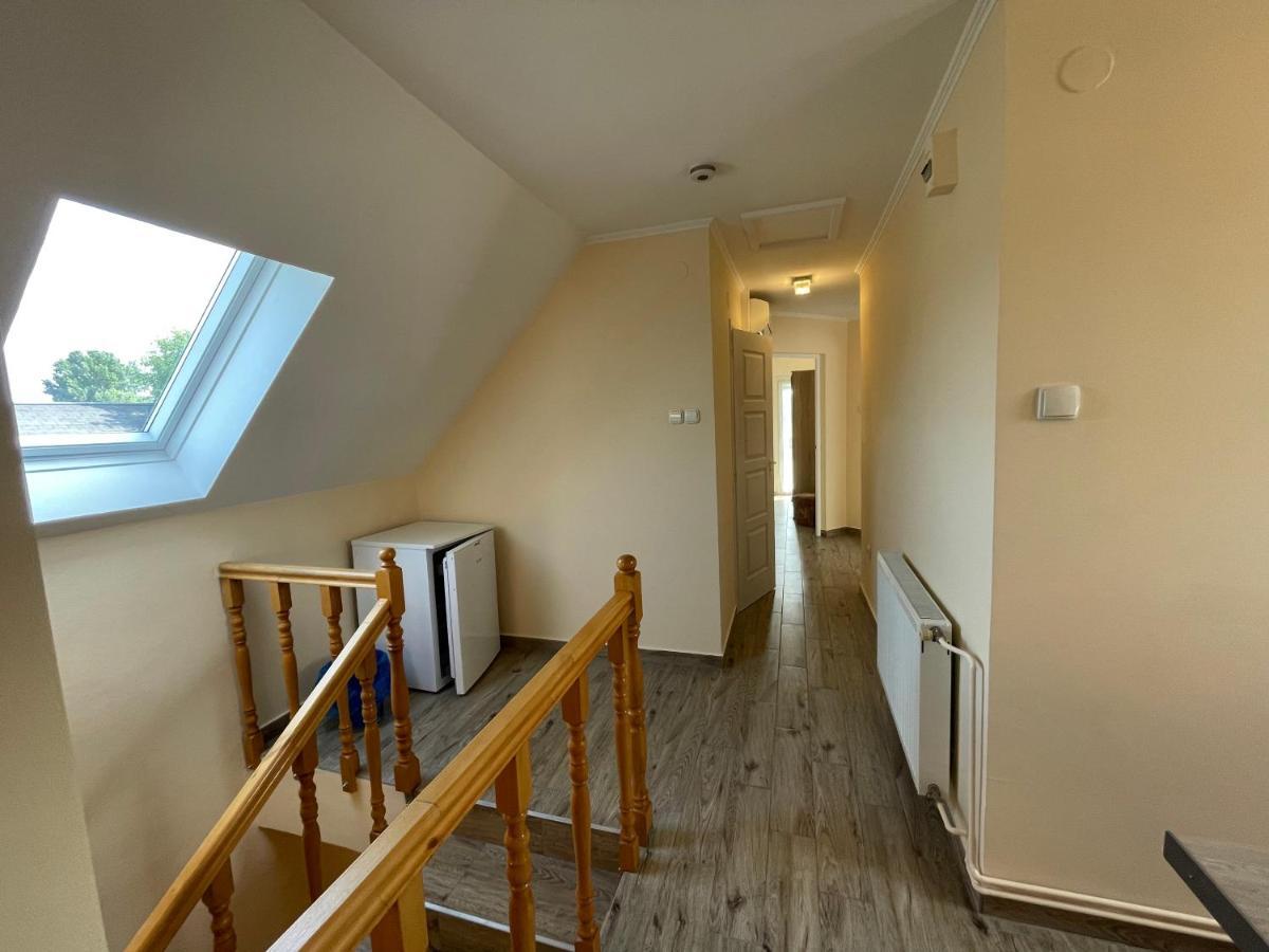 Siofok Apartman מראה חיצוני תמונה