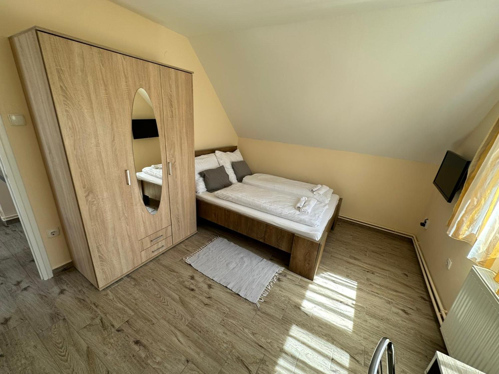 Siofok Apartman מראה חיצוני תמונה